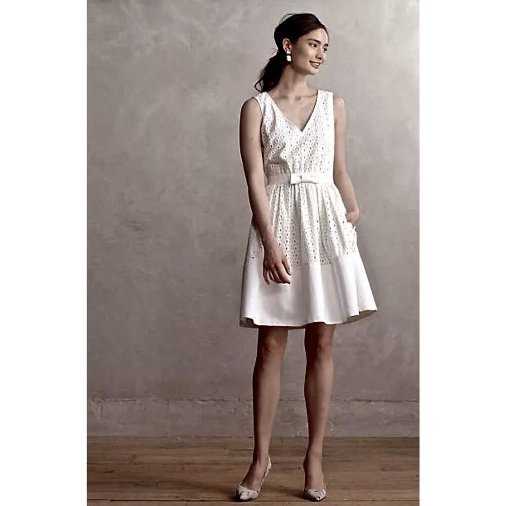 New Anthropologie Erin Featherston white Eyelet Lace Fit & Flare Bow Dress sz 2